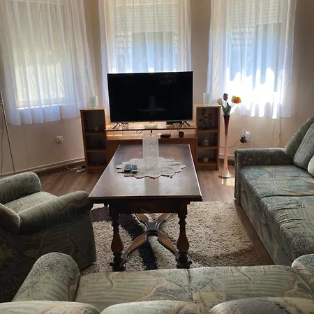 Apartmán Csalogany Vendeghaz *